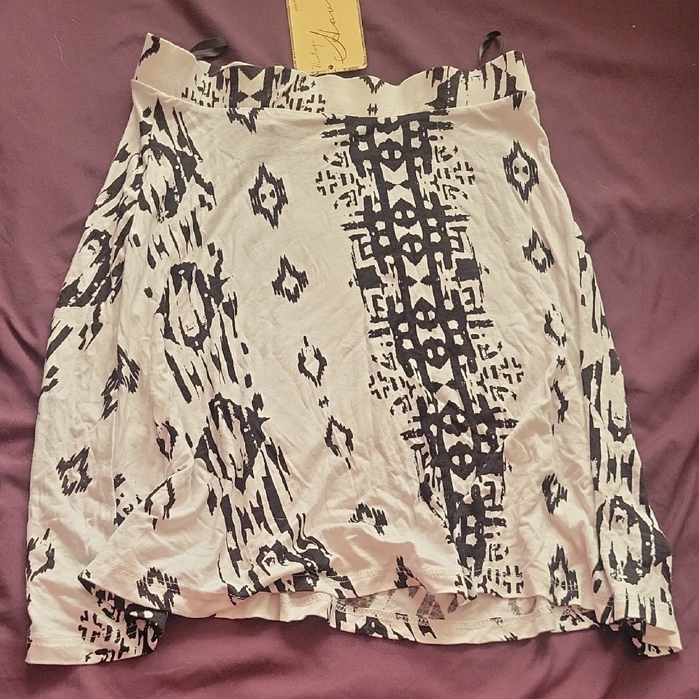 Vintage Havana Black and White A-Line Skirt